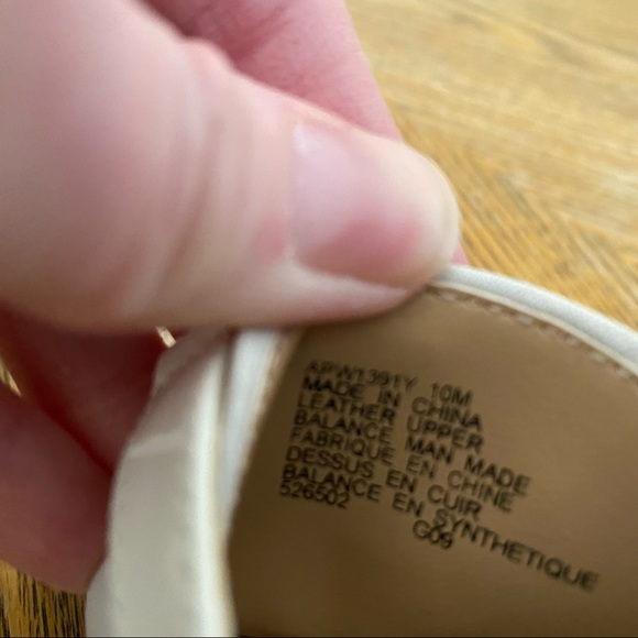 Rockport White Thong Sandal Wedges - Picture 7 of 9